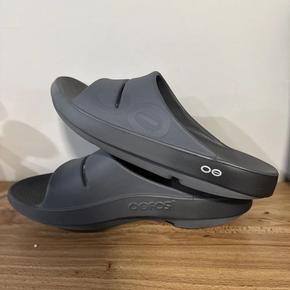2 Pairs Of OOFOS OOahh Sandals Slide Unisex Black & Grey US Men's 10 Women's 12